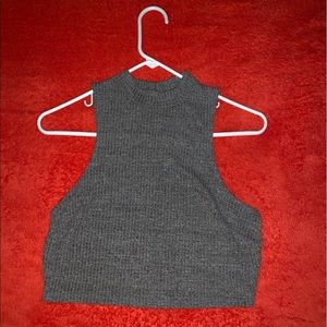 gray crop top